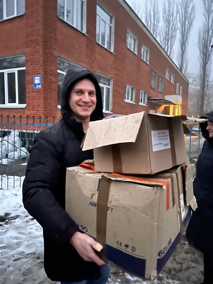 Décembre 2022 : Livraison au centre social de Chernihiv