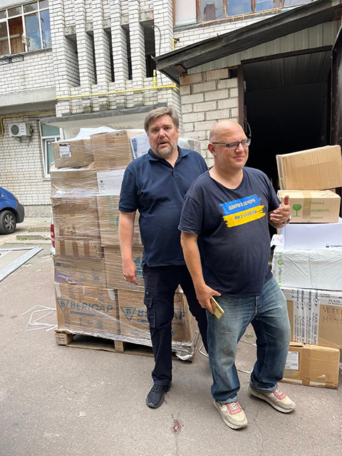 Aout 2025 Déchargement des aides à Chernihiv - Photo Sasha Yasenchuk