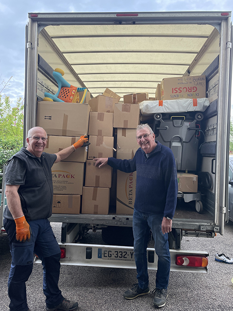 Mai 2025 Chargement de l'aide humanitaire dans les Vosges - Photo Liouba lorr'Ukraine